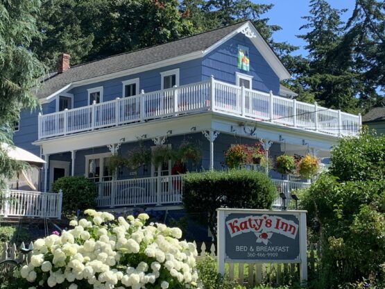 Katy's Inn as viewed from the corner of 3rd and Washington streets